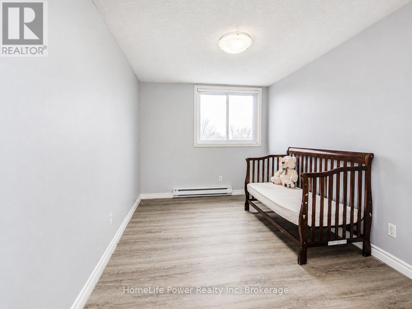 303 - 4 Avalon Place, Kitchener, Ontario N2M 4N6 - Photo 13 - X13731908