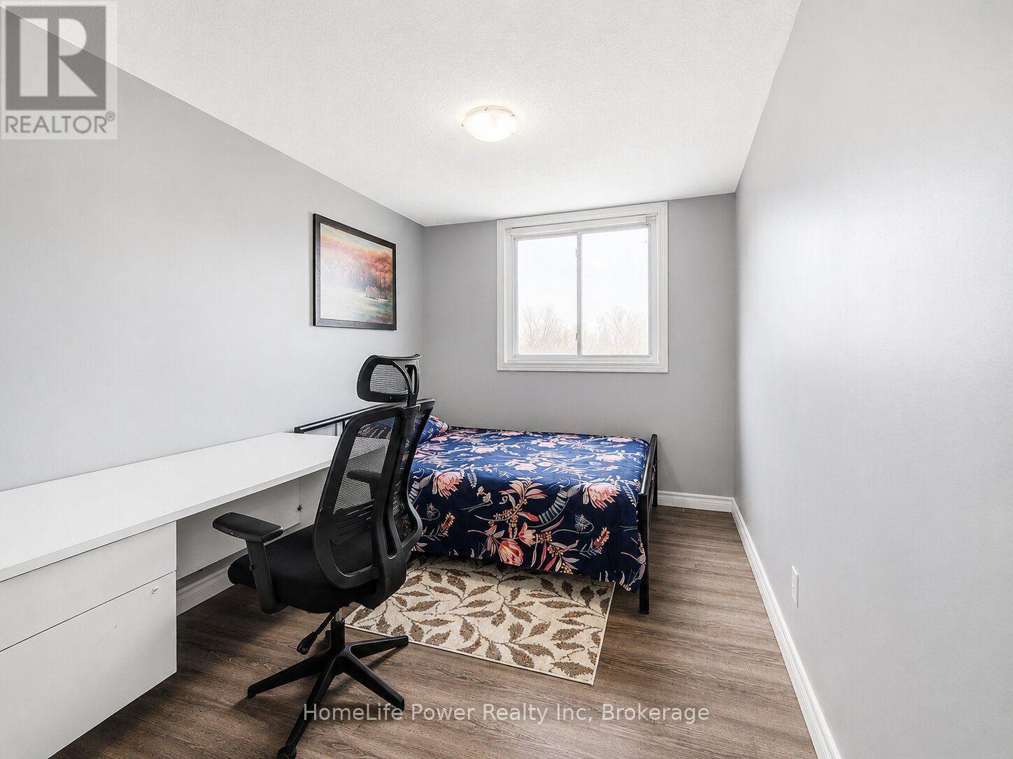 303 - 4 Avalon Place, Kitchener, Ontario N2M 4N6 - Photo 14 - X13731908