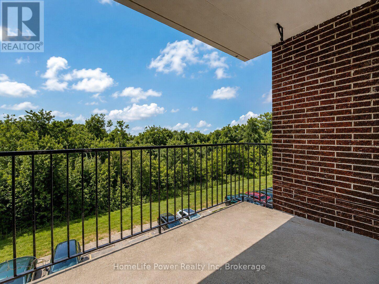 303 - 4 Avalon Place, Kitchener, Ontario N2M 4N6 - Photo 15 - X13731908