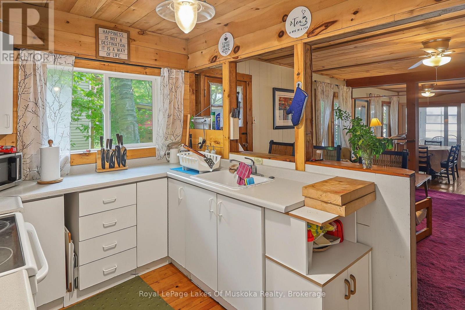 1063 Dickie Lake Road, Lake Of Bays (Mclean), Ontario P0B 1A0 - Photo 16 - X13732118