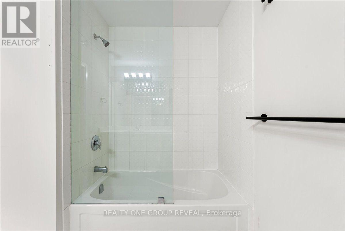 111 - 65 Shipway Avenue, Clarington, Ontario  L1B 0W2 - Photo 25 - E13731828