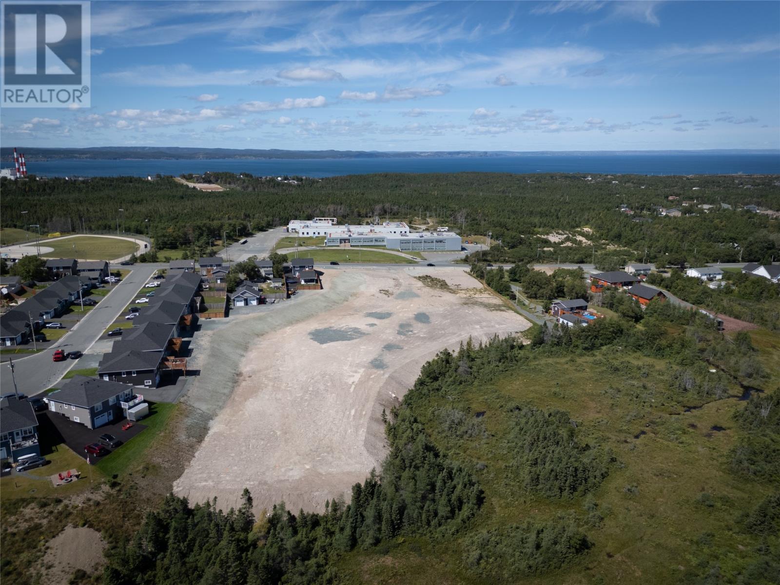 1621-1631 Conception Bay Highway, Conception Bay South — photo 2