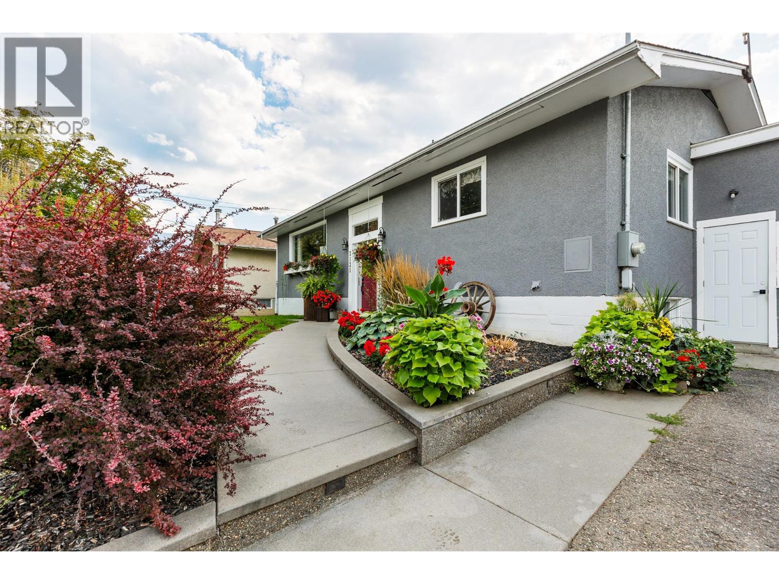 2121 Ash Street, Creston, British Columbia V0B 1G5 - Photo 8 - 10399349