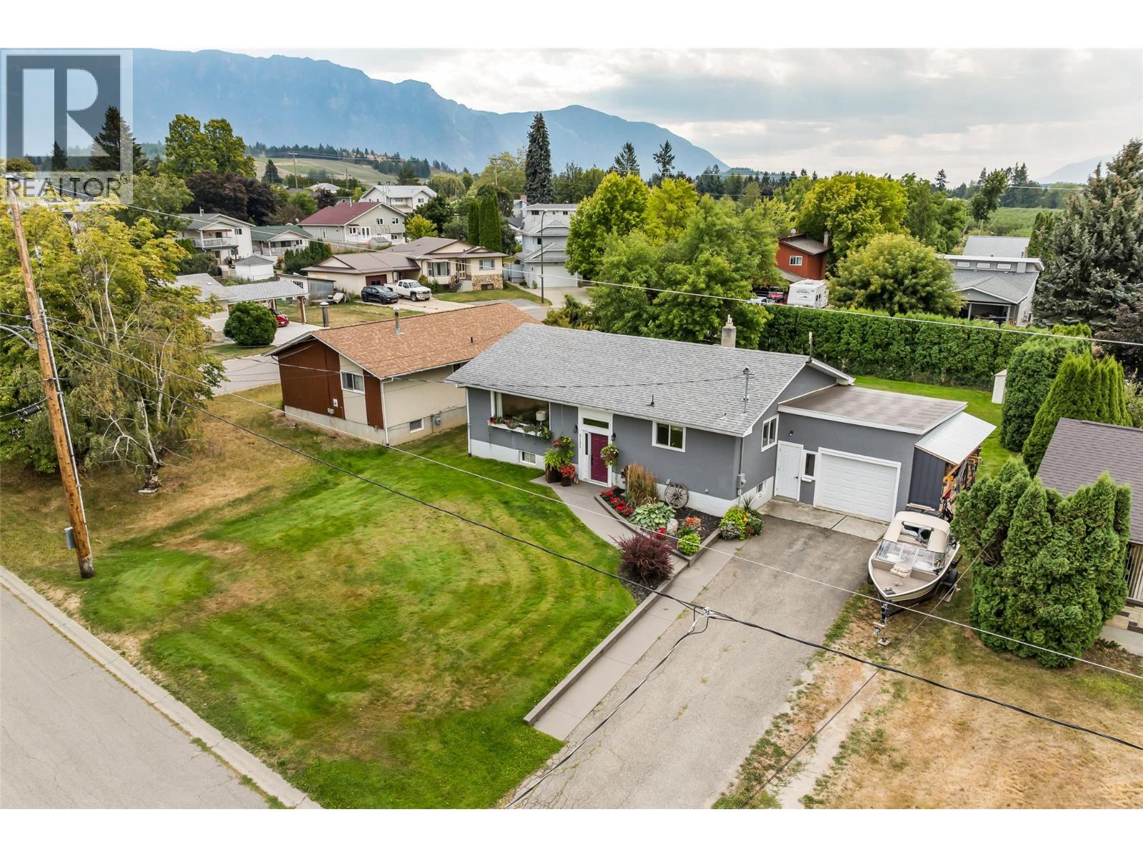 2121 Ash Street, Creston, British Columbia V0B 1G5 - Photo 47 - 10399349