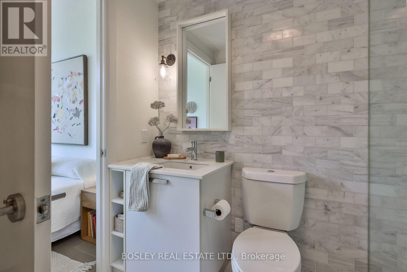 102 - 245 Perth Avenue, Toronto, Ontario  M6P 3X9 - Photo 23 - W13731972