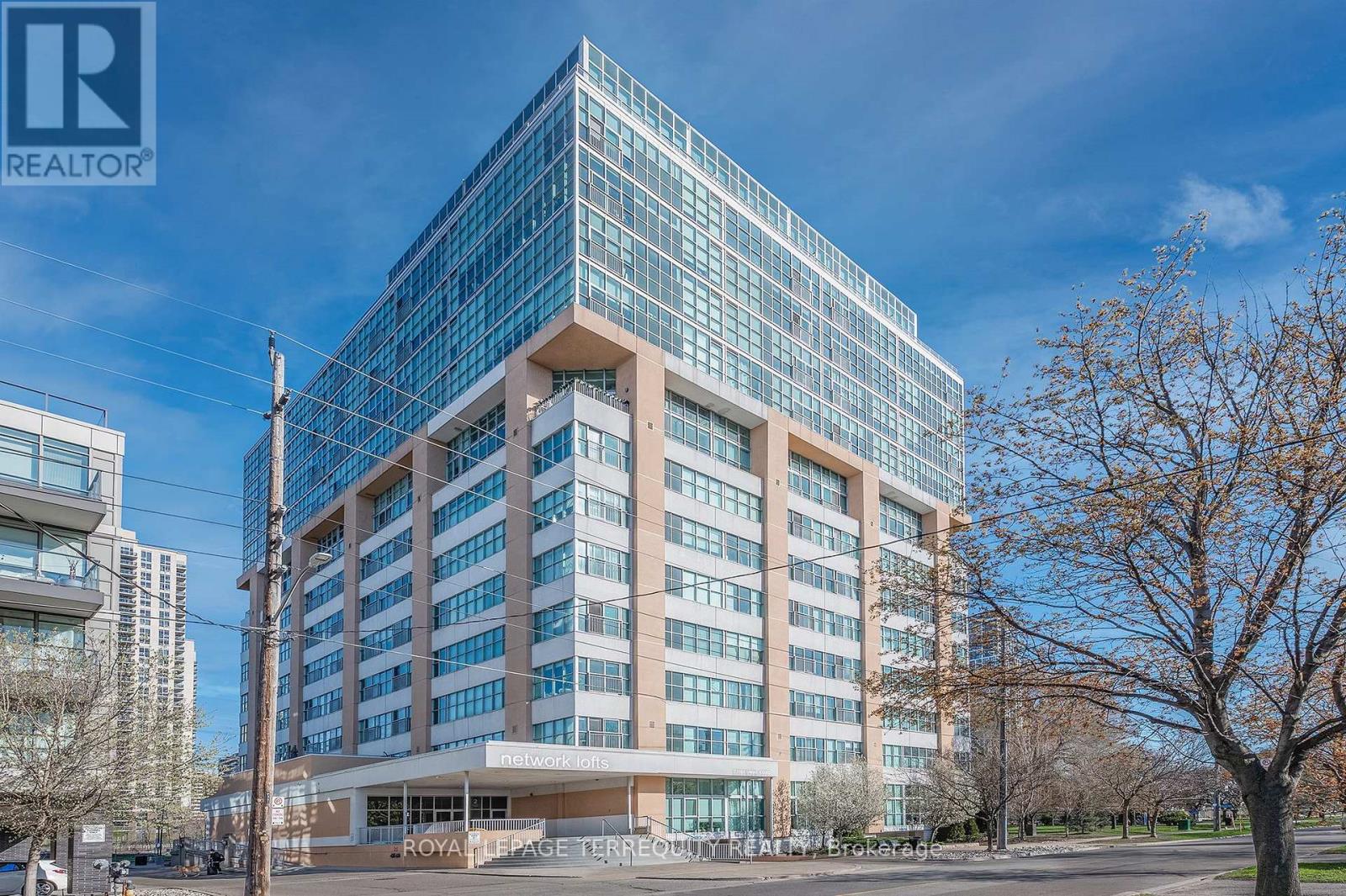 707 - 2 FIELDWAY ROAD, Toronto, Ontario