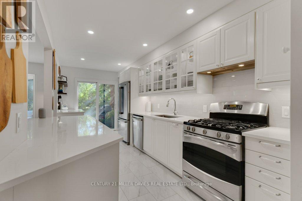 20 - 2230 Walkers Line, Burlington, Ontario  L7M 3Y8 - Photo 11 - W13515082