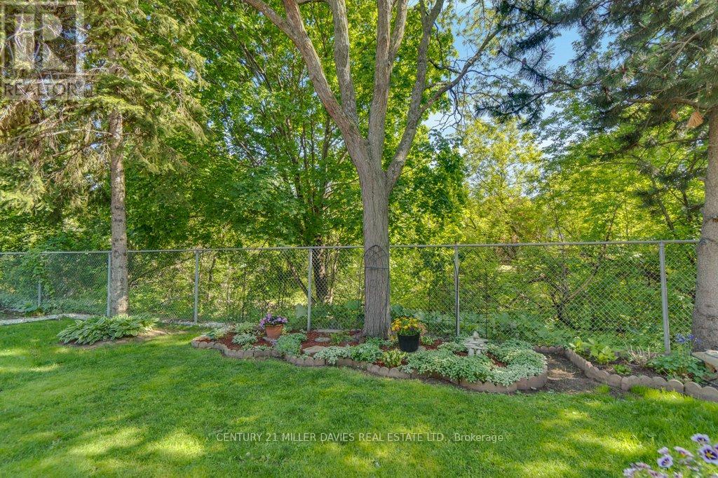 20 - 2230 Walkers Line, Burlington, Ontario  L7M 3Y8 - Photo 31 - W13515082