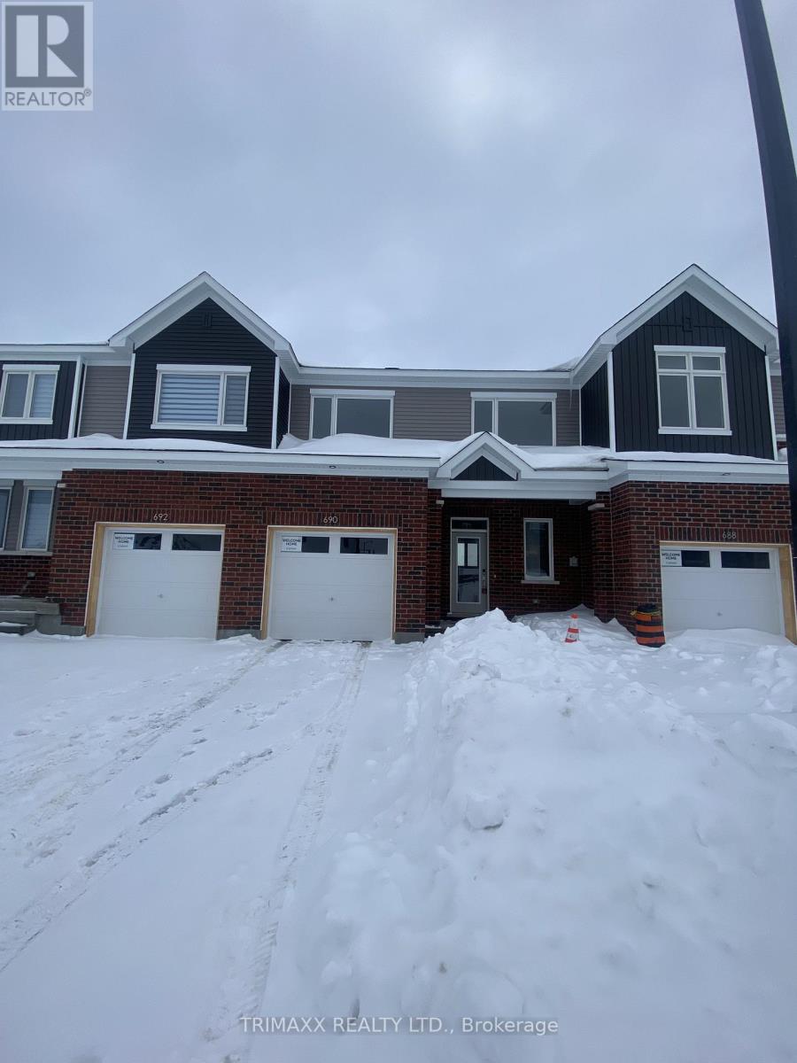 690 EXPANSION ROAD, Ottawa, Ontario