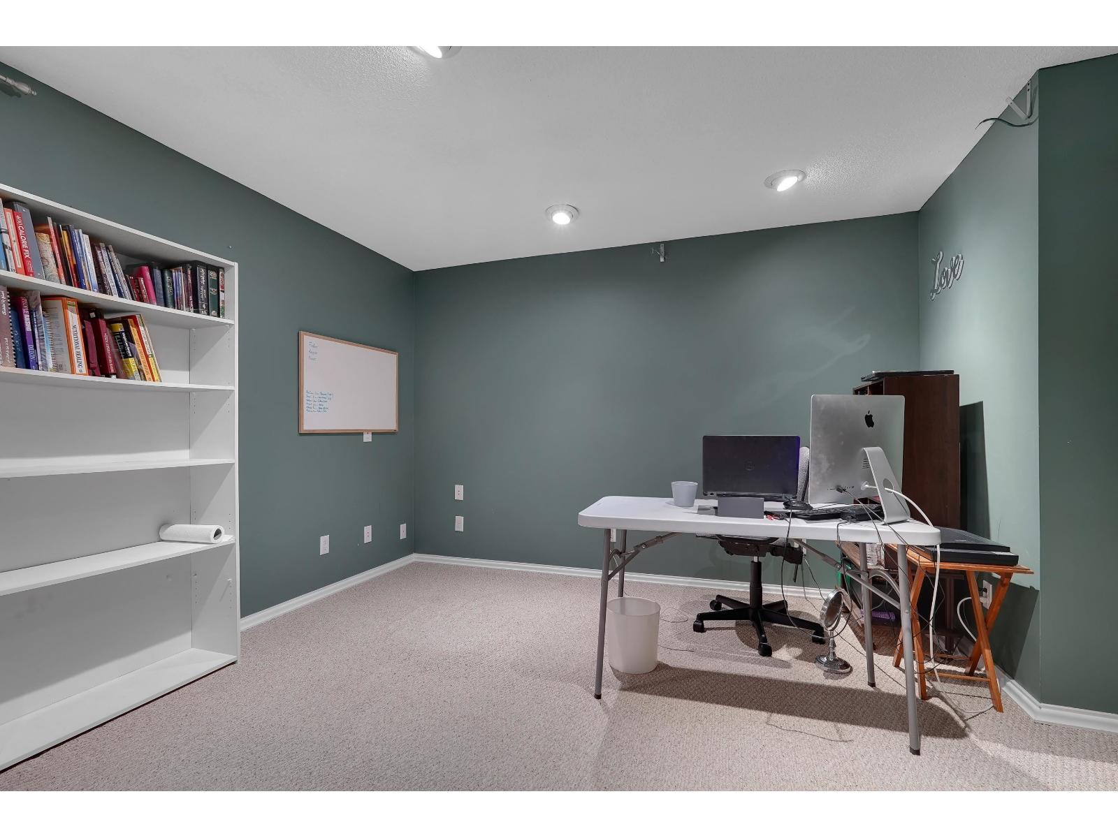 18539 67a Avenue, Surrey, British Columbia  V3S 9B5 - Photo 30 - R3159650