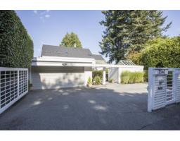 2547 CRESCENT DRIVE, Surrey, British Columbia