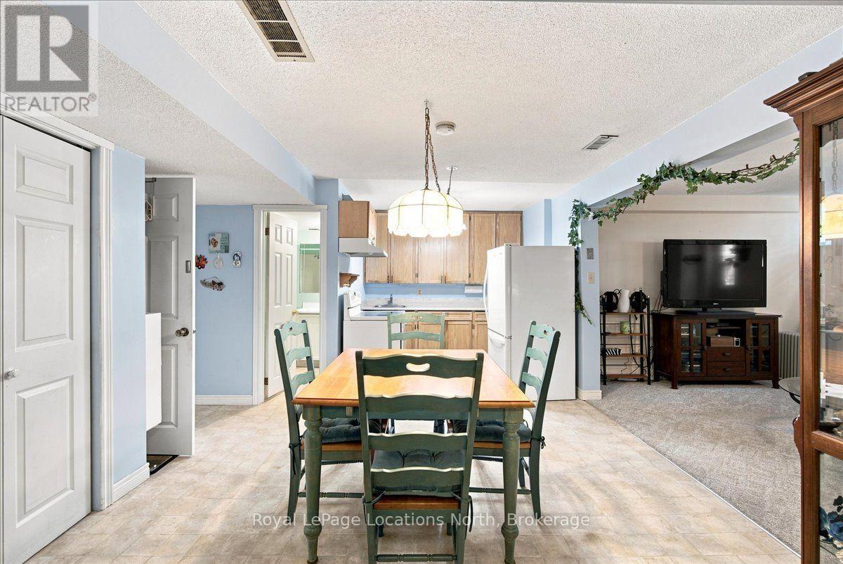 6 Royal Beech Drive, Wasaga Beach, Ontario  L9Z 1H1 - Photo 22 - S13731138