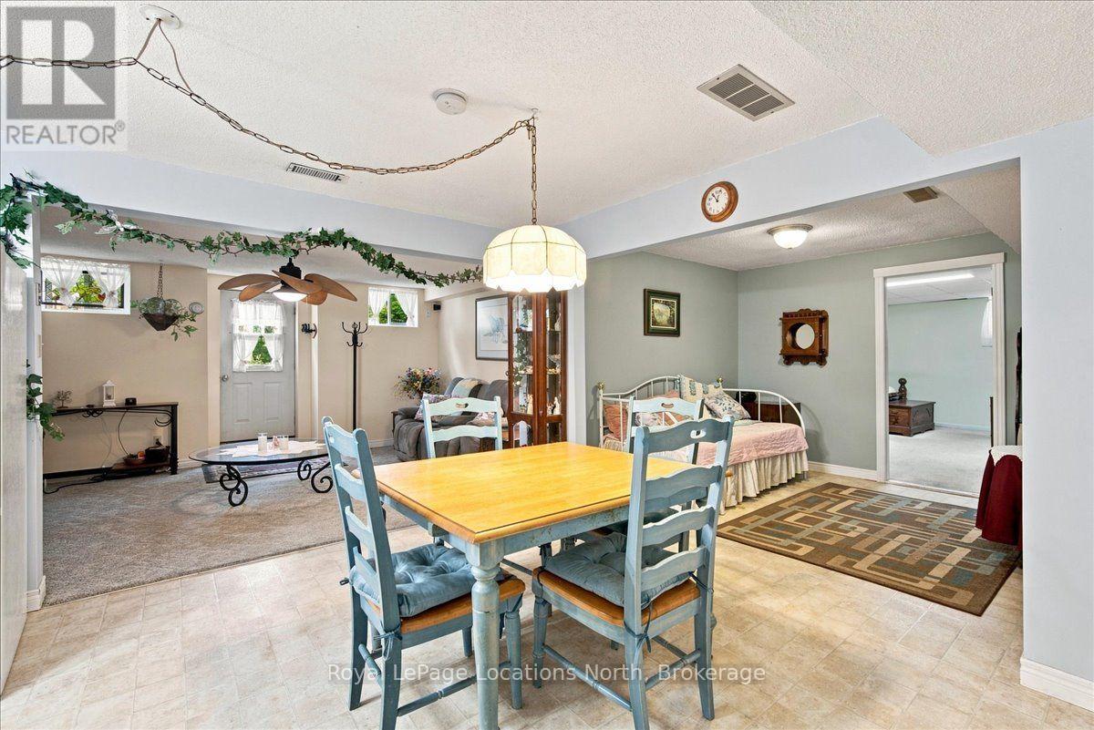 6 Royal Beech Drive, Wasaga Beach, Ontario  L9Z 1H1 - Photo 23 - S13731138