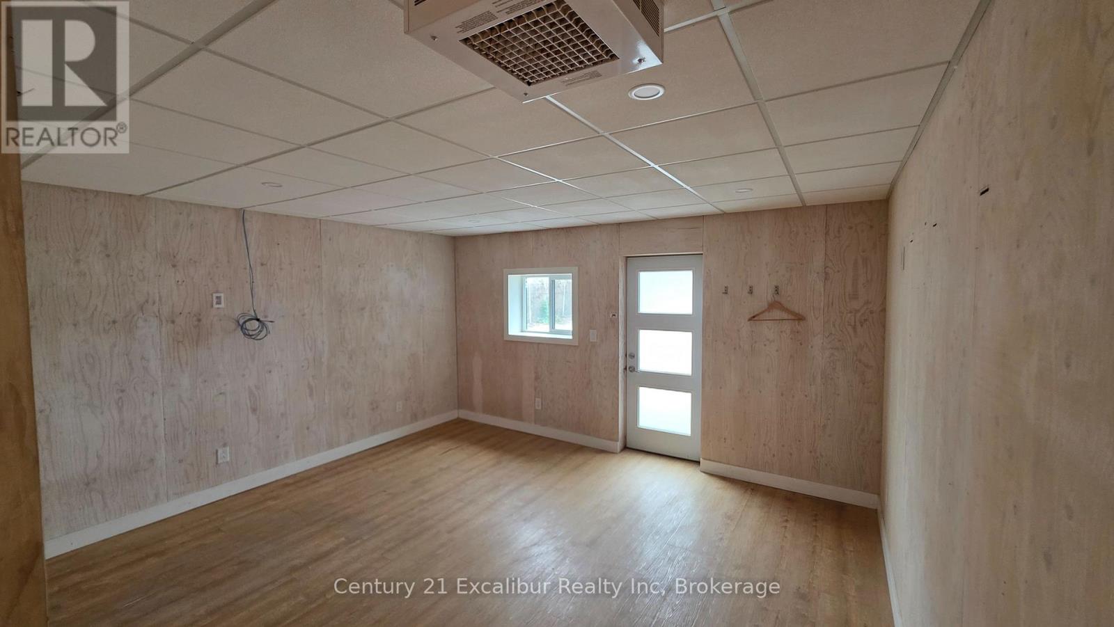 645 St David Street N, Centre Wellington, Ontario  N1M 2K6 - Photo 4 - X13658130