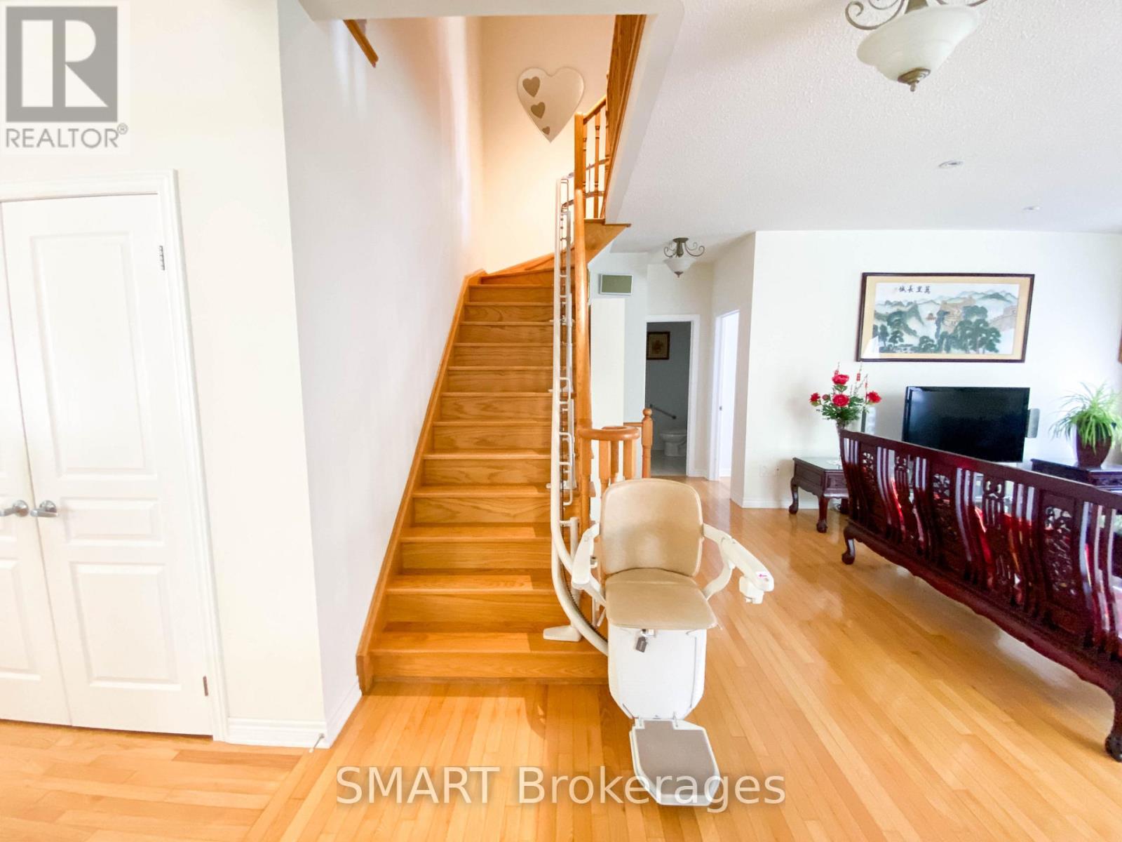 7 Braehead Drive, Richmond Hill, Ontario  L4E 0B5 - Photo 21 - N13695154