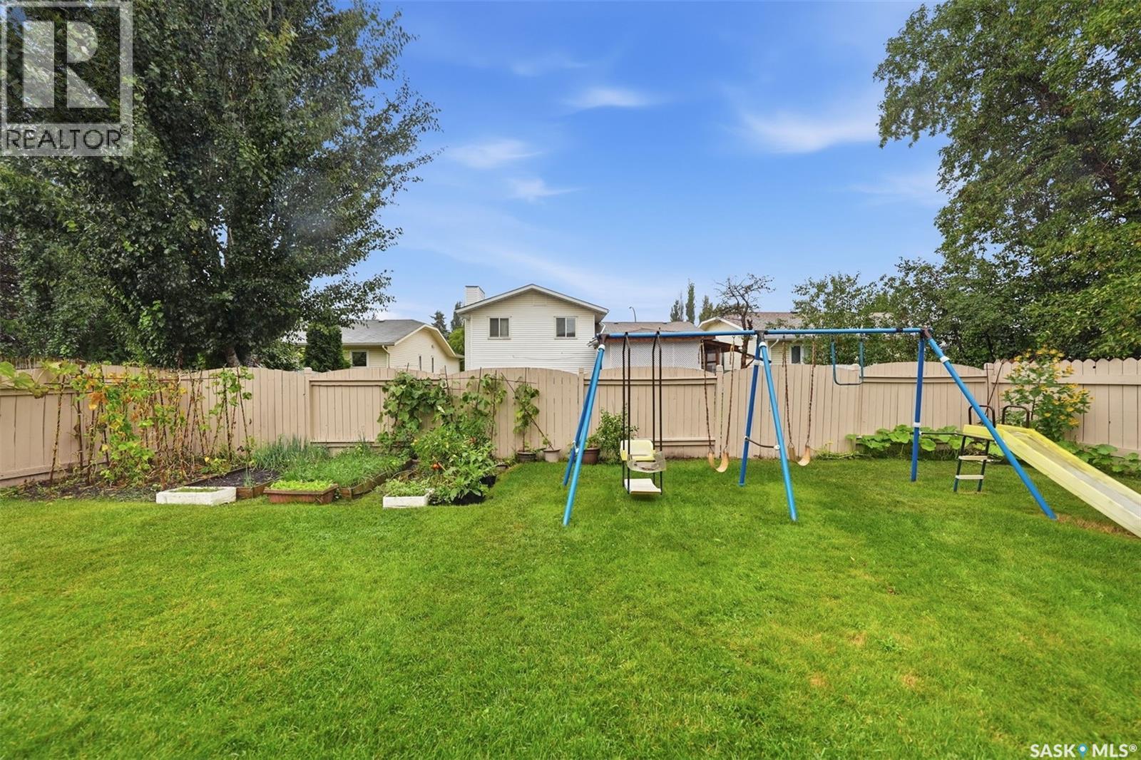 427 Bronson Crescent, Saskatoon, Saskatchewan  S7J 5E4 - Photo 38 - SK047163