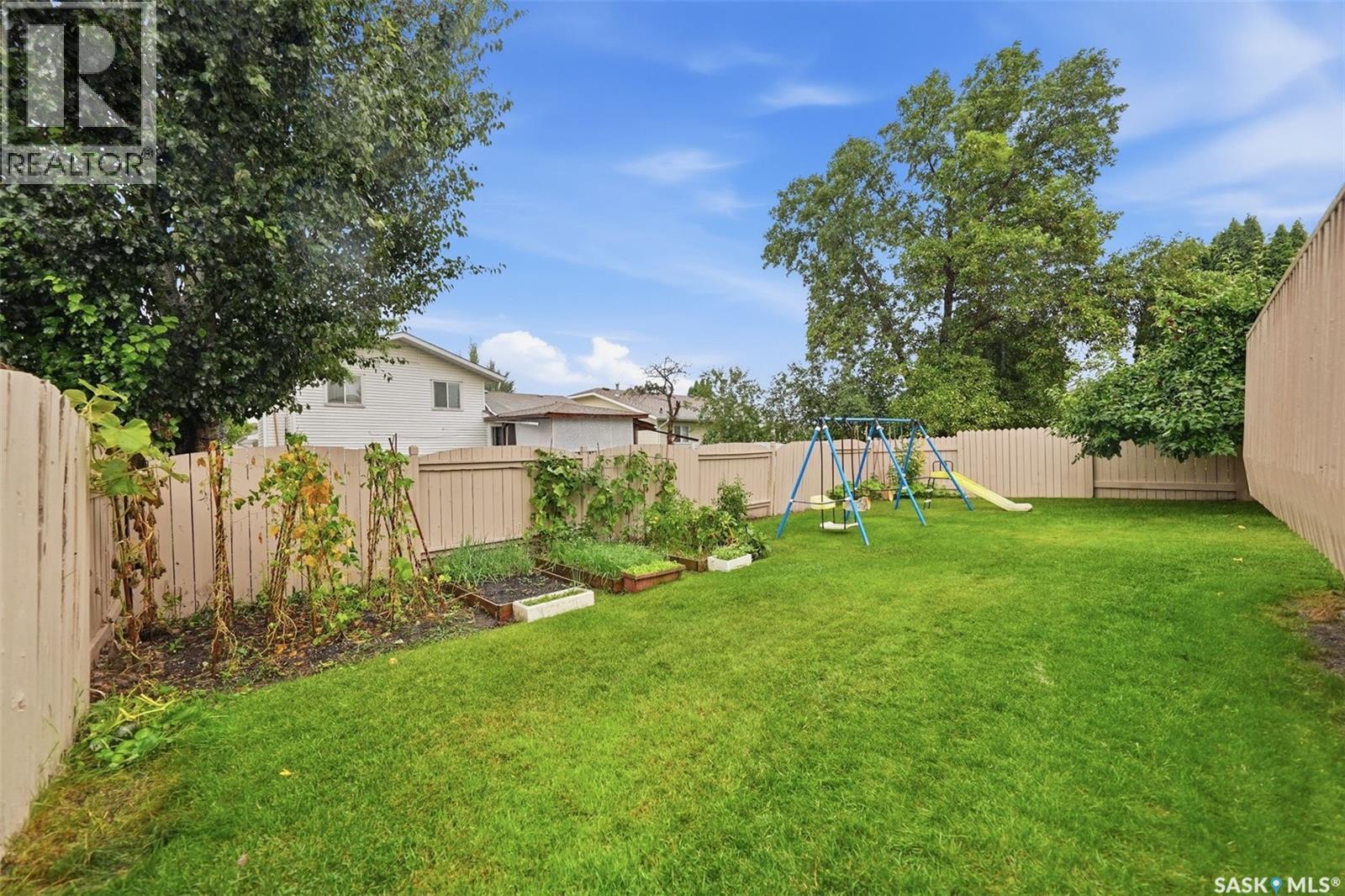 427 Bronson Crescent, Saskatoon, Saskatchewan  S7J 5E4 - Photo 40 - SK047163