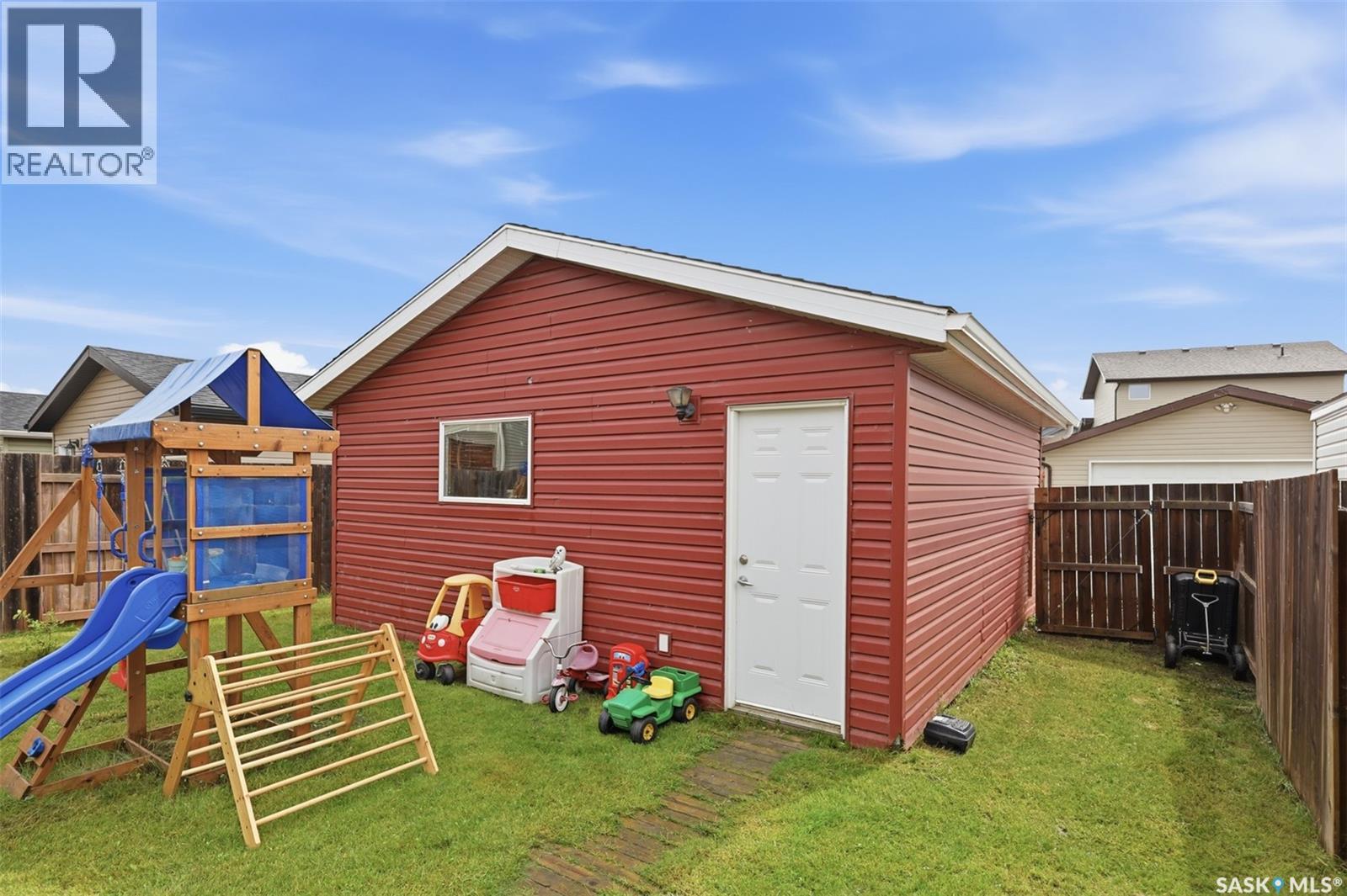 518 Klassen Crescent, Saskatoon, Saskatchewan  S7R 0G2 - Photo 37 - SK047152