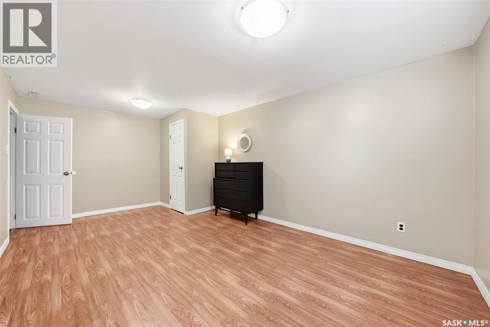 946 13th Street W, Prince Albert, Saskatchewan  S6V 3H6 - Photo 26 - SK047144
