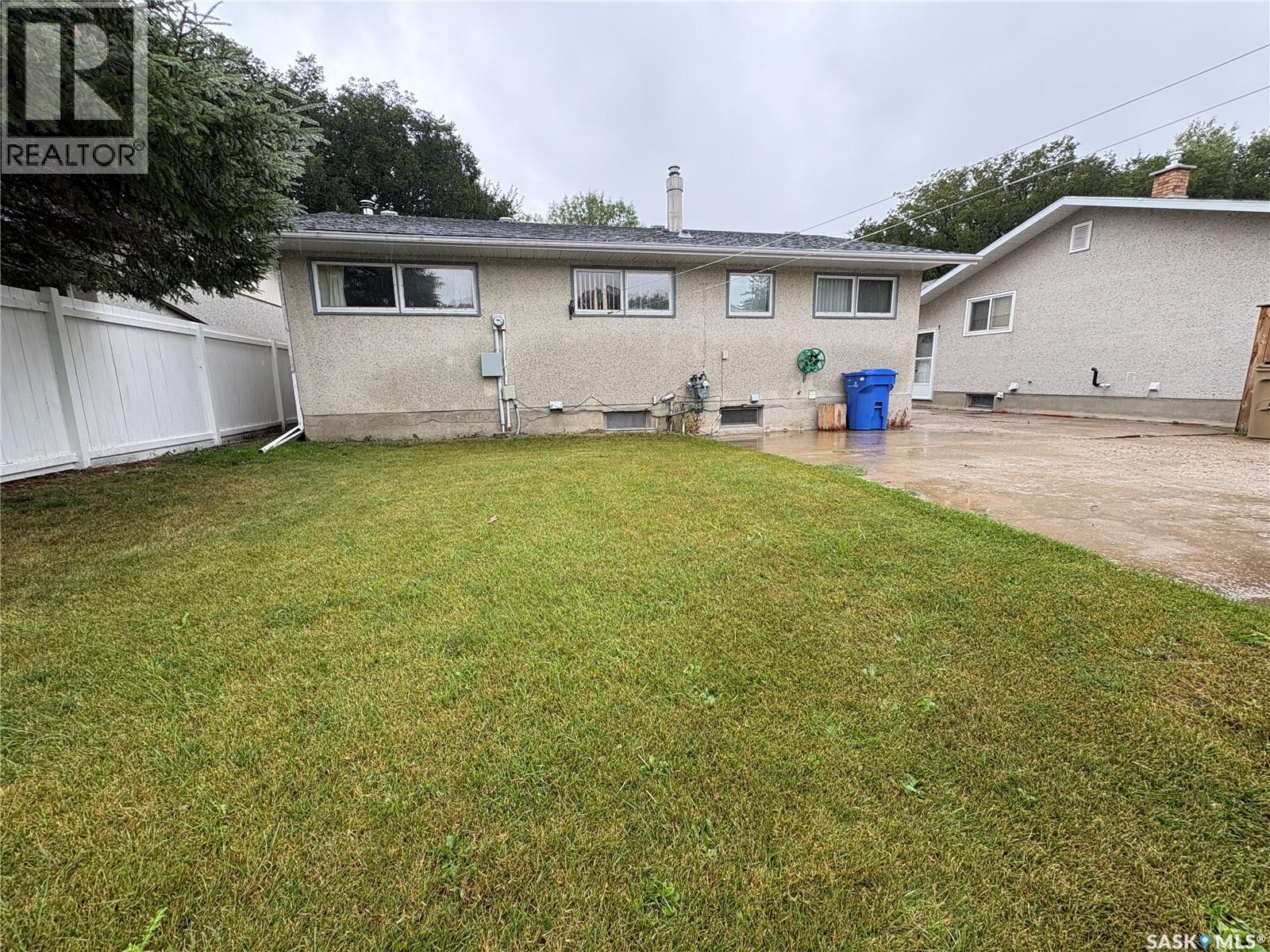 435 Garnet Street N, Regina, Saskatchewan  S4R 3T2 - Photo 5 - SK047113