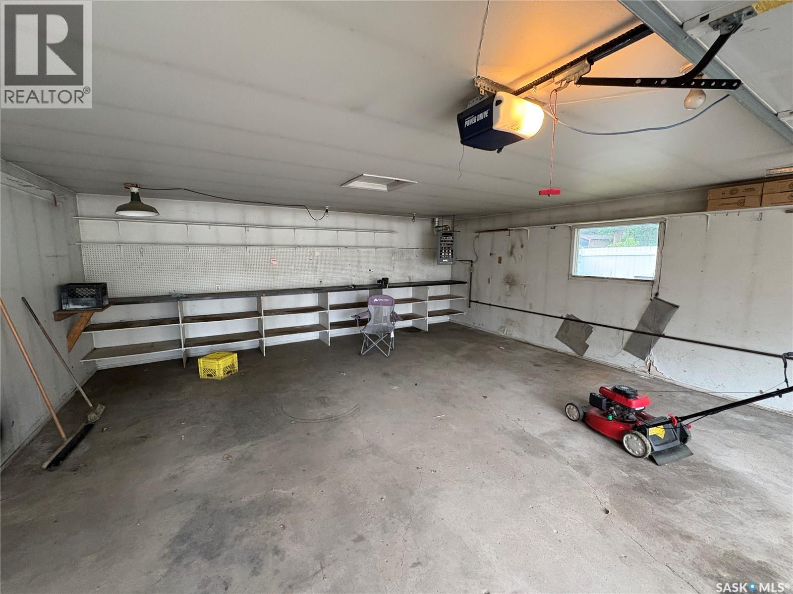 435 Garnet Street N, Regina, Saskatchewan  S4R 3T2 - Photo 7 - SK047113