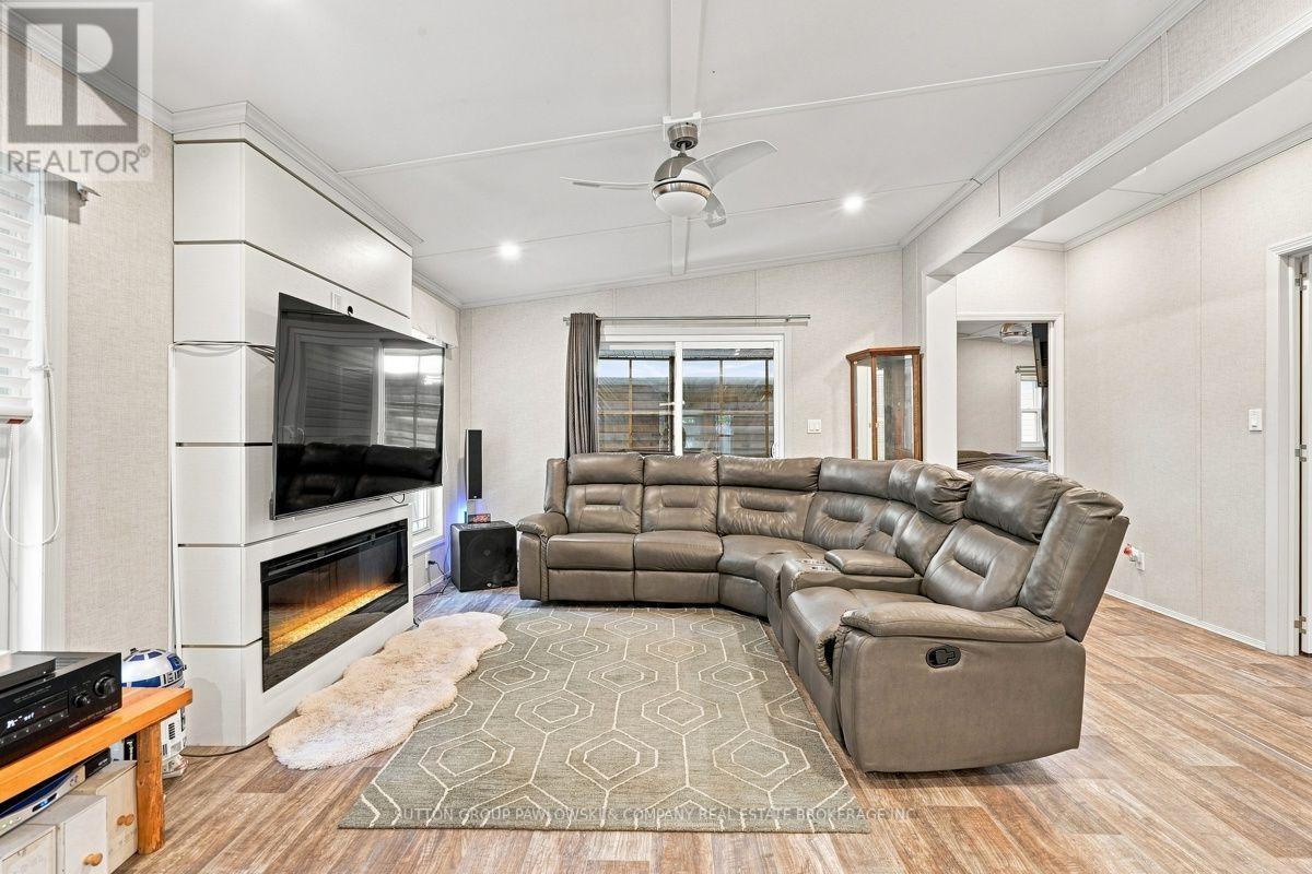 56 - 22790 Amiens Road, Middlesex Centre, Ontario  N0L 1R0 - Photo 13 - X13732224