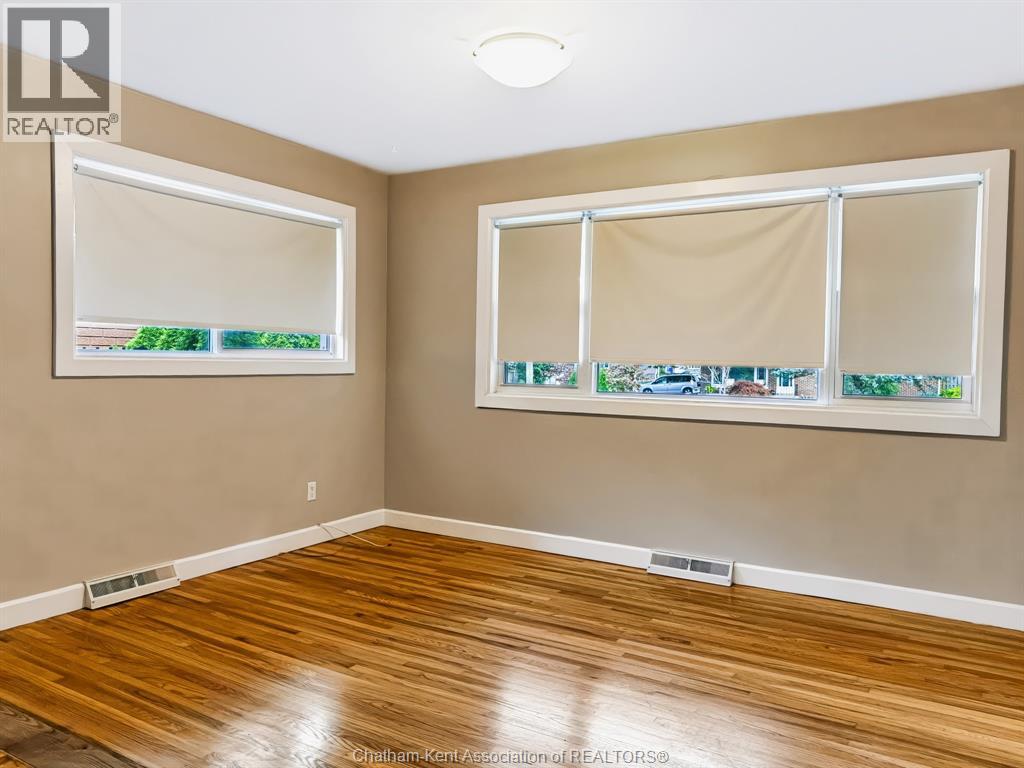 28 Woodland Avenue, Chatham, Ontario  N7L 2S6 - Photo 11 - 26020745