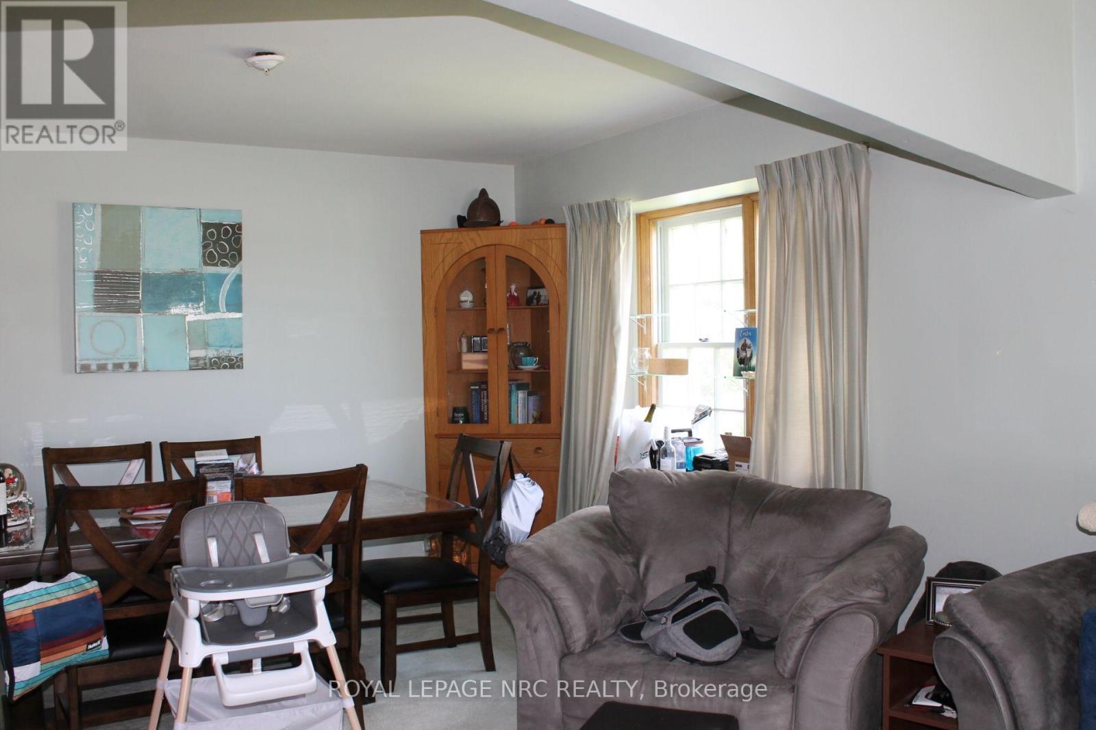 19 Lakeshore Road, Port Colborne, Ontario  L3K 2S2 - Photo 6 - X13732136