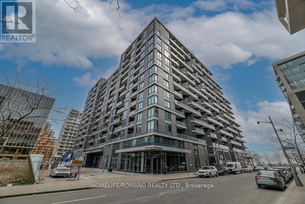 823 - 1 EDGEWATER DRIVE, Toronto, Ontario