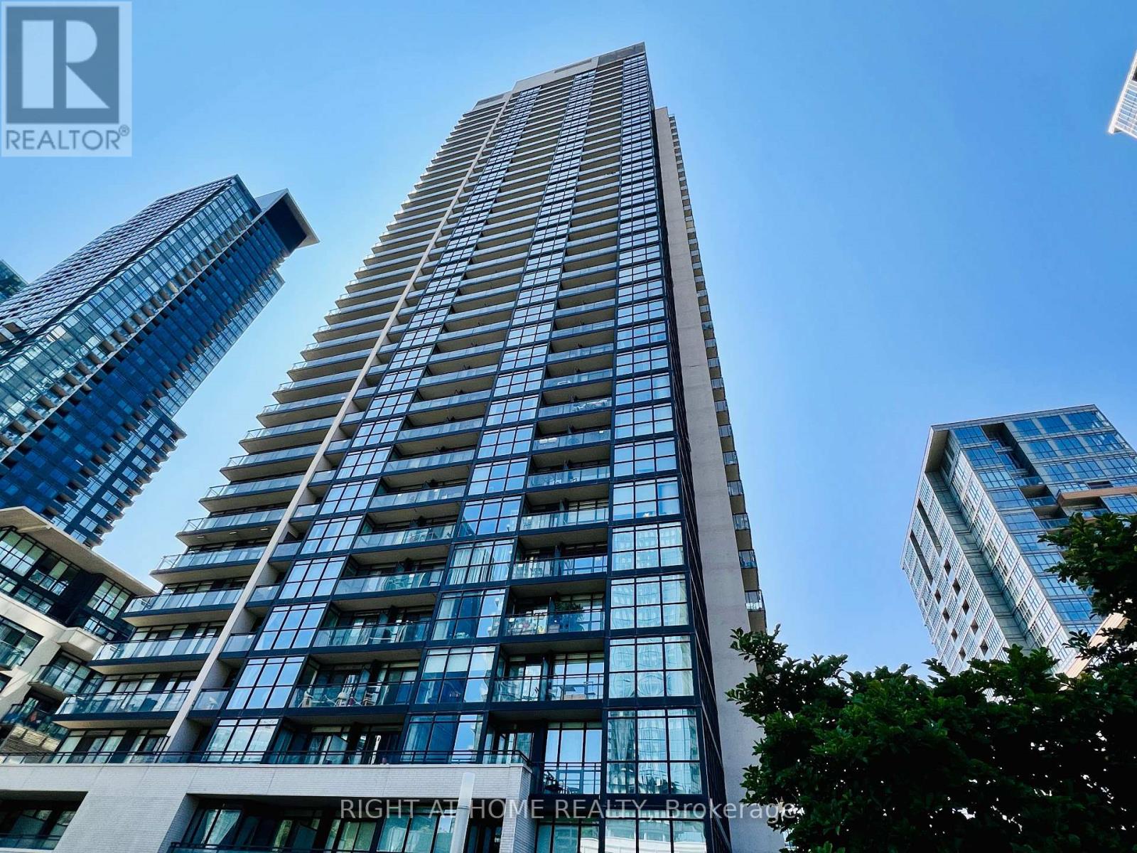 2507 - 25 Capreol Court, Toronto, Ontario  M5V 3Z7 - Photo 2 - C13732222