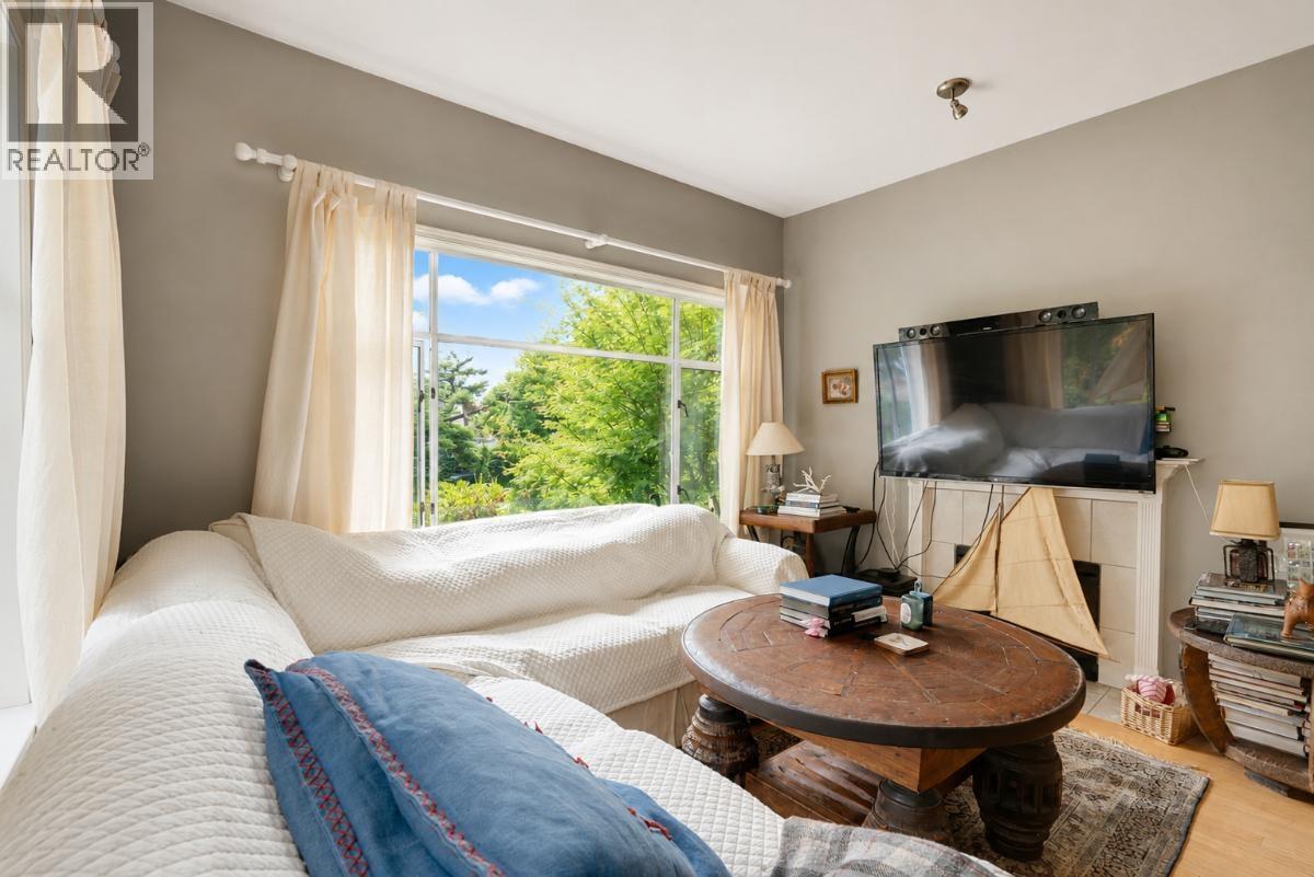 1903 W 14th Avenue, Vancouver, British Columbia  V6J 2K1 - Photo 13 - R3160318