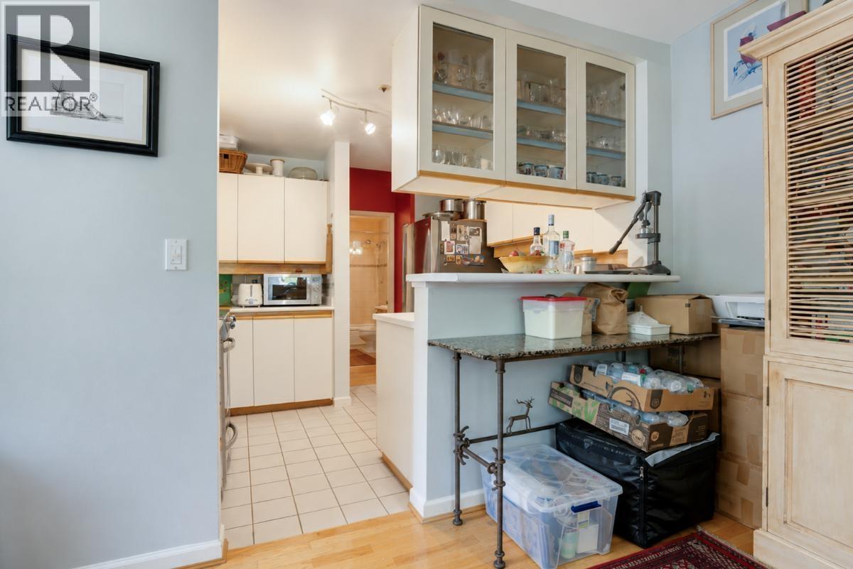 1903 W 14th Avenue, Vancouver, British Columbia  V6J 2K1 - Photo 17 - R3160318