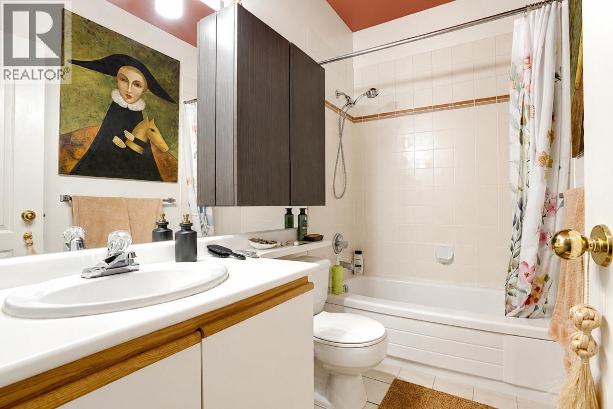 1903 W 14th Avenue, Vancouver, British Columbia  V6J 2K1 - Photo 24 - R3160318