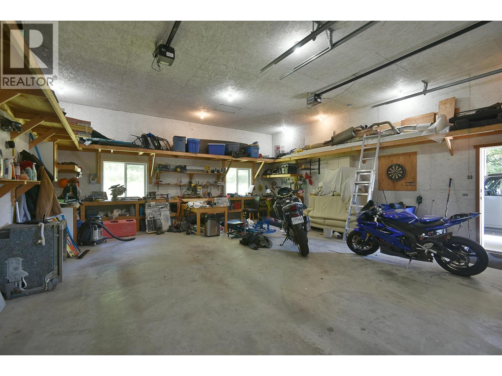1000 Cemetery Road, Gibsons, British Columbia  V0N 1V7 - Photo 23 - R3160312