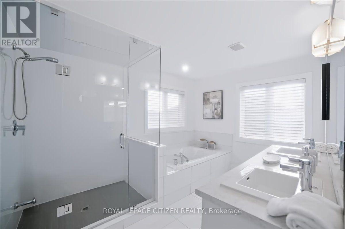 243 Ferragine Crescent, Bradford West Gwillimbury, Ontario  L3Z 4J8 - Photo 26 - N13732232
