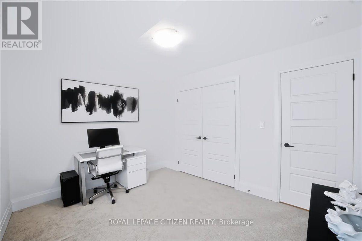 243 Ferragine Crescent, Bradford West Gwillimbury, Ontario  L3Z 4J8 - Photo 34 - N13732232