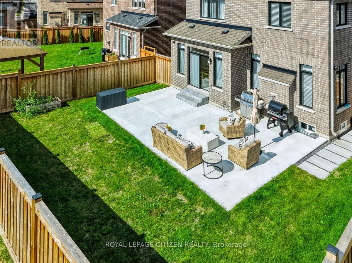 243 Ferragine Crescent, Bradford West Gwillimbury, Ontario  L3Z 4J8 - Photo 41 - N13732232
