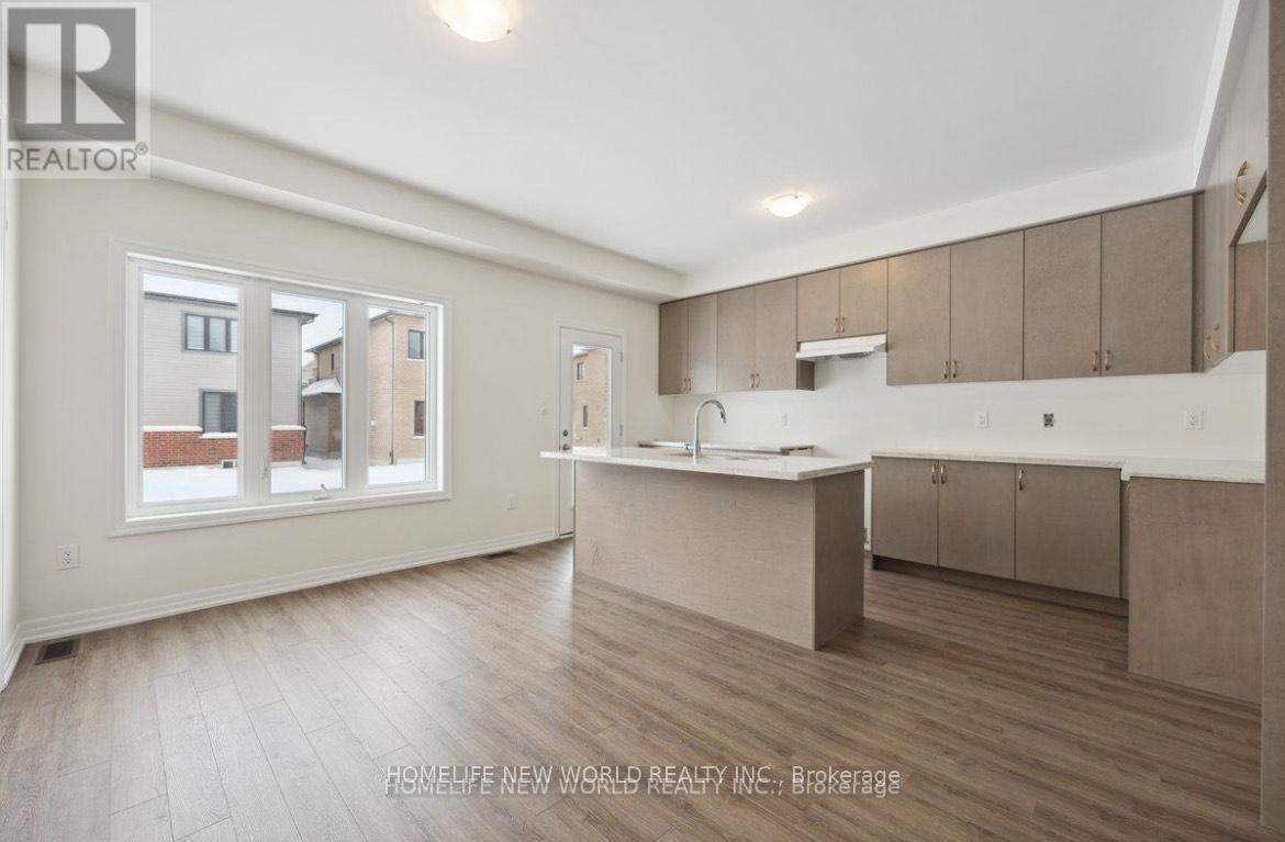 Upper 2 Floors - 10 Ken Davie Gate, Georgina, Ontario  L4P 0J5 - Photo 5 - N13732282