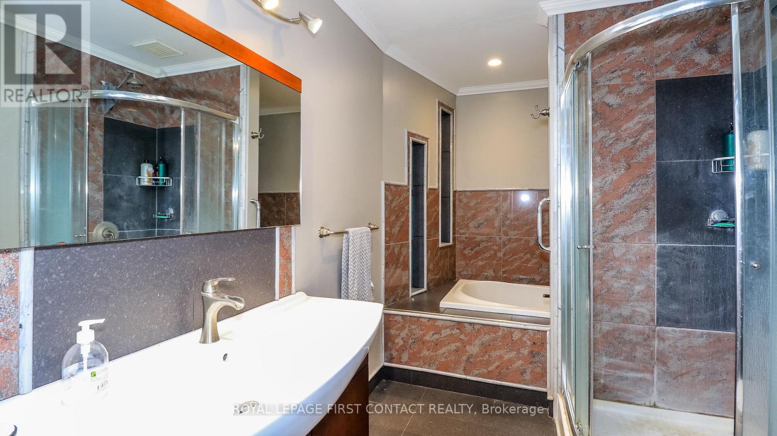 523 Lake Drive E, Georgina, Ontario  L0E 1S0 - Photo 31 - N13732314