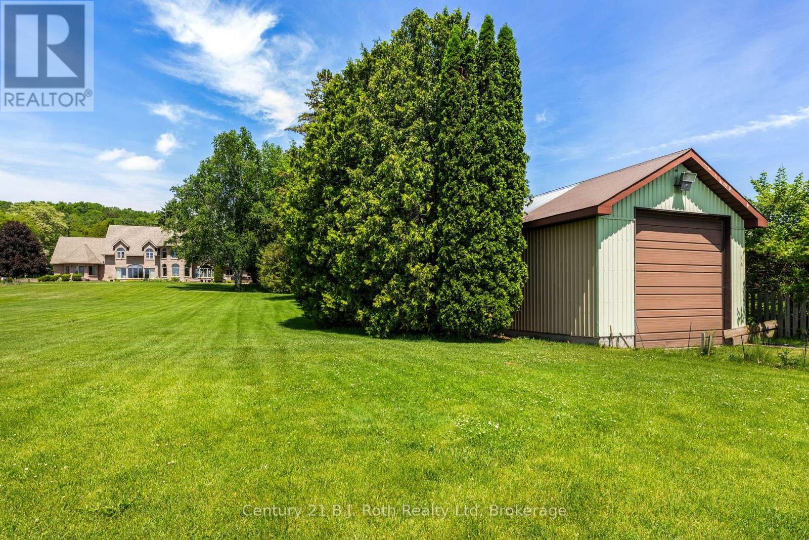 339 Champlain Road, Penetanguishene, Ontario  L9M 1S3 - Photo 14 - S13732230