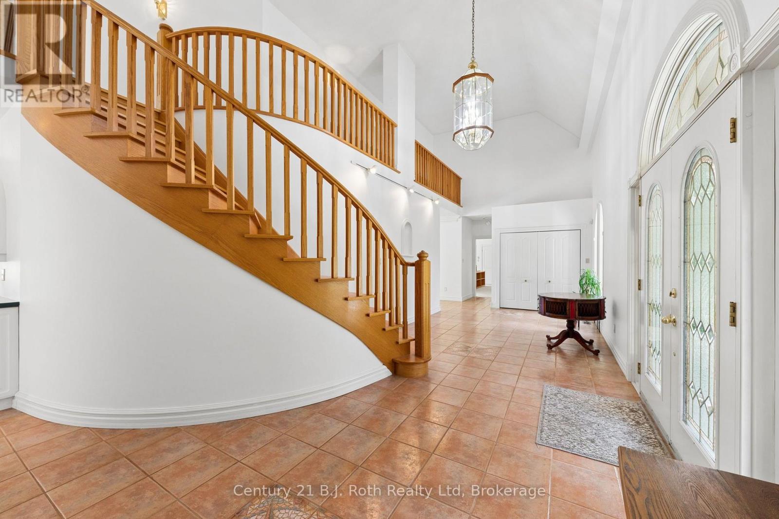 339 Champlain Road, Penetanguishene, Ontario  L9M 1S3 - Photo 25 - S13732230