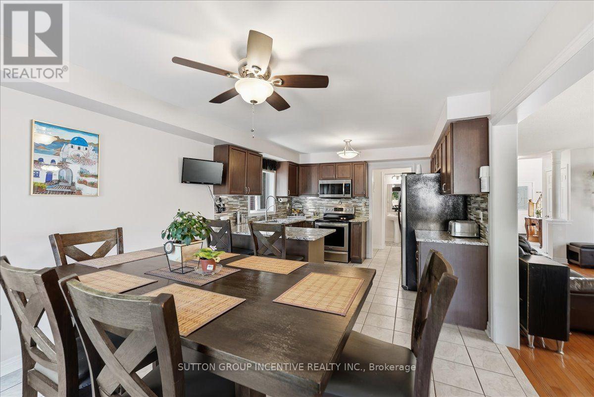 17 White Crescent, Barrie (Holly), Ontario  L4N 5Z9 - Photo 10 - S13732158