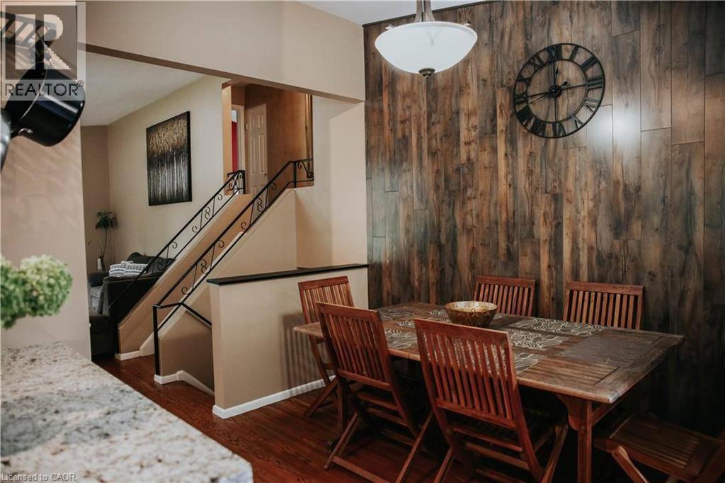 1 Vera Court, Hamilton, Ontario  L8K 4G7 - Photo 6 - 40859819