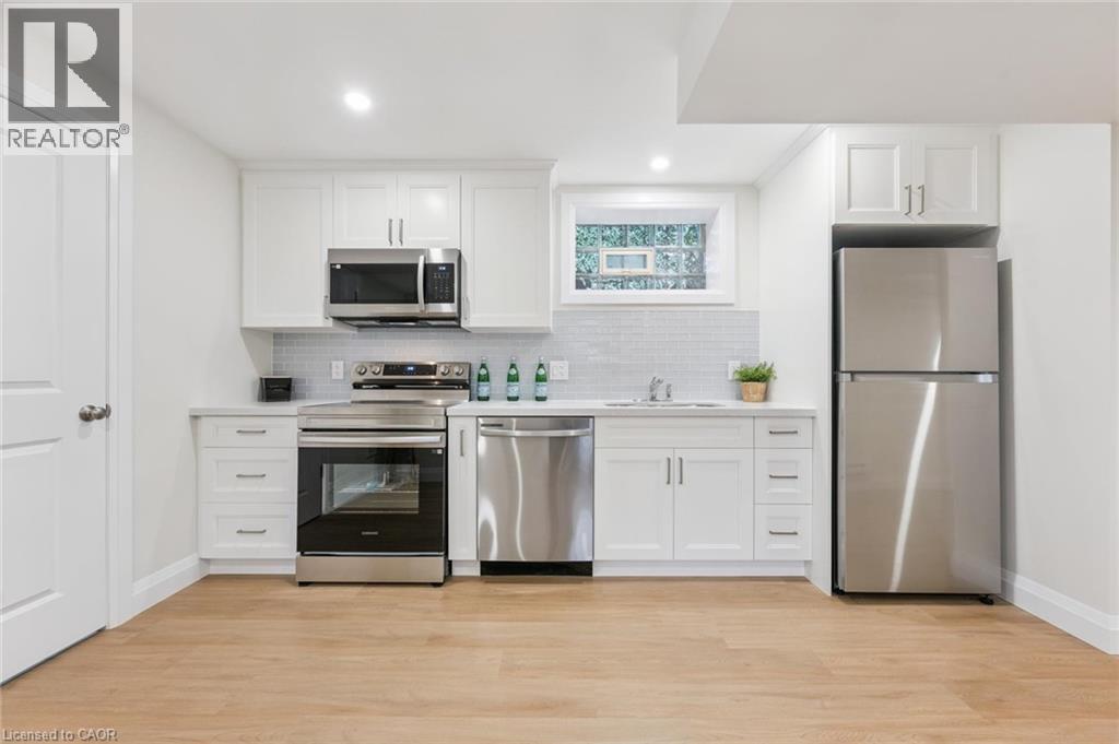 54 Schweitzer Street Unit# B, Kitchener, Ontario  N2K 1B4 - Photo 18 - 40857697