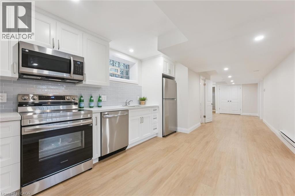 54 Schweitzer Street Unit# B, Kitchener, Ontario  N2K 1B4 - Photo 19 - 40857697