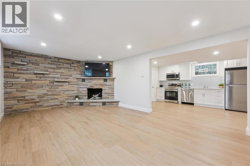 54 Schweitzer Street Unit# B, Kitchener, Ontario  N2K 1B4 - Photo 23 - 40857697