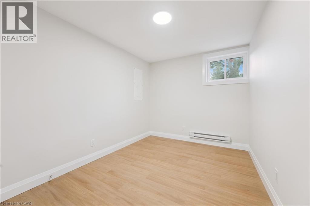 54 Schweitzer Street Unit# B, Kitchener, Ontario  N2K 1B4 - Photo 26 - 40857697