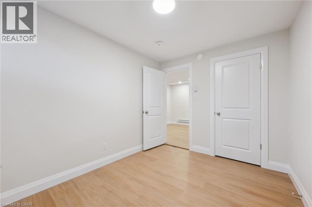 54 Schweitzer Street Unit# B, Kitchener, Ontario  N2K 1B4 - Photo 27 - 40857697