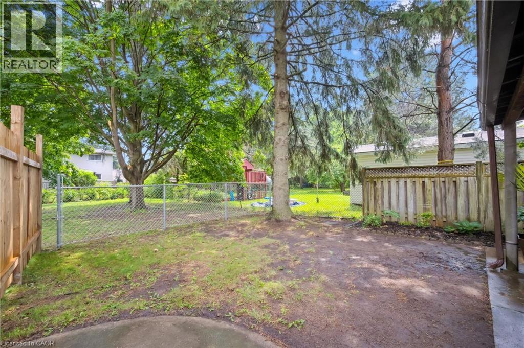 54 Schweitzer Street Unit# B, Kitchener, Ontario  N2K 1B4 - Photo 37 - 40857697