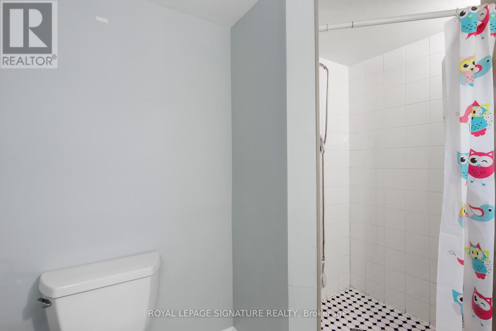 Lower - 112 Foch Avenue, Toronto, Ontario  M8W 3Y1 - Photo 10 - W13732162
